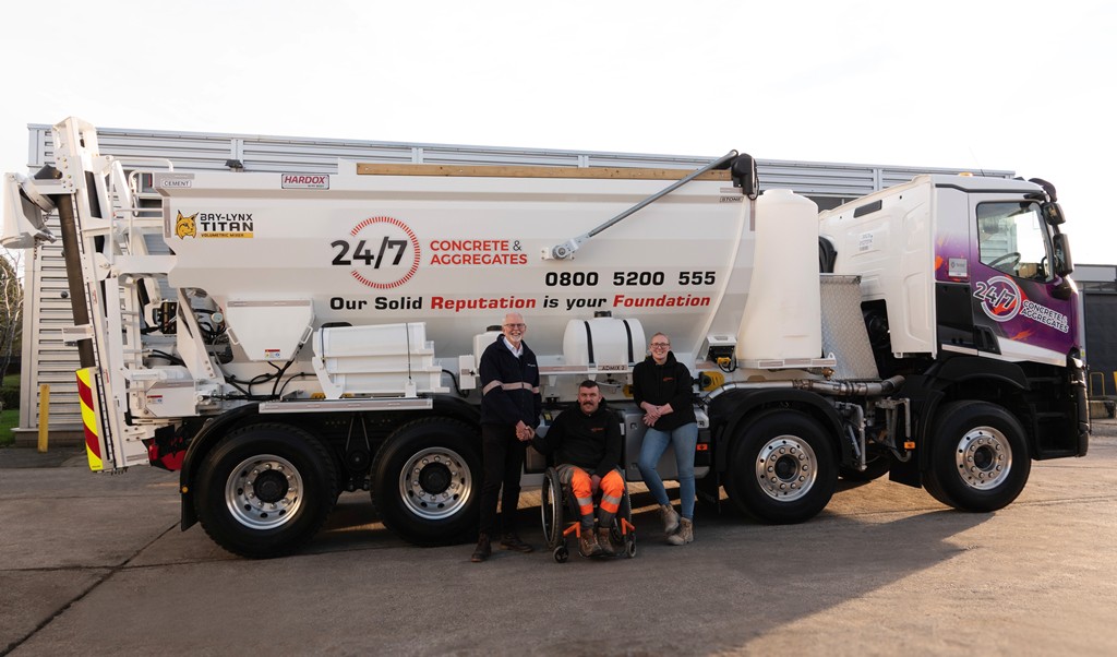 24/7 Concrete & Aggregates amplia la flotta con nuovi mixer volumetrici per aumentare la capacità di consegna in Yorkshire
