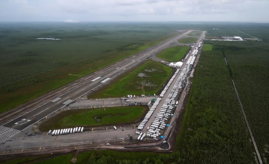 Detenzione vicino all'Everglades: 450 milioni di dollari e controversie ambientali