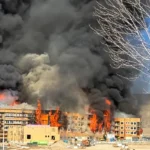 Incendio a Utah: progetto di appartamenti in costruzione distrutto, 30 soccorritori intervenuti