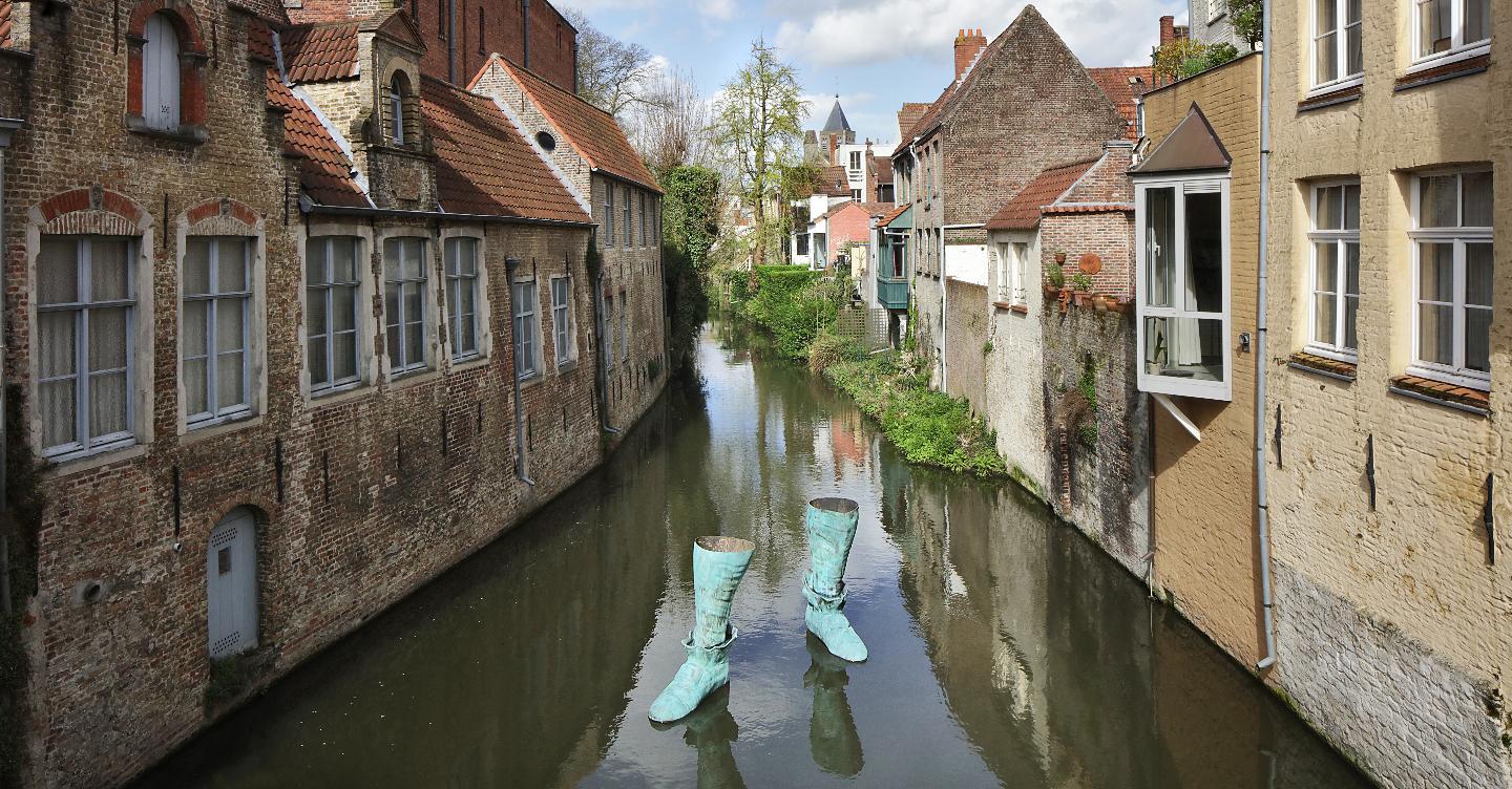 Triennale delle Fiandre: 29 opere che ridefiniscono gli spazi pubblici di Bruges e della costa fiamminga