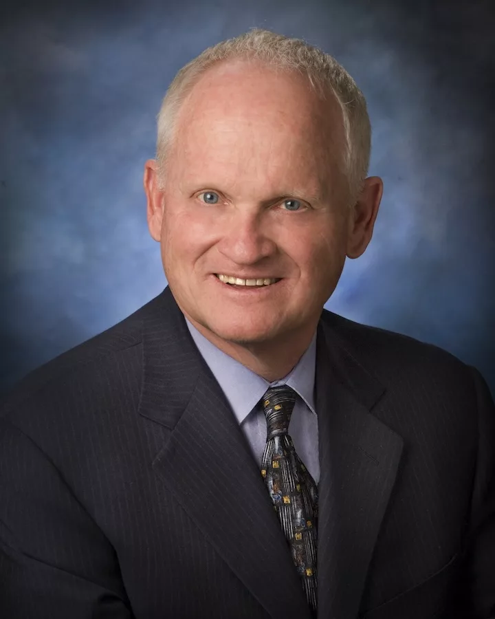 Richard 'Dick' Saunders: l'architetto invisibile del progresso di Denver