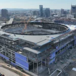 Stadio dei Titans: l'ultima trave in acciaio completata, passo verso l'inaugurazione