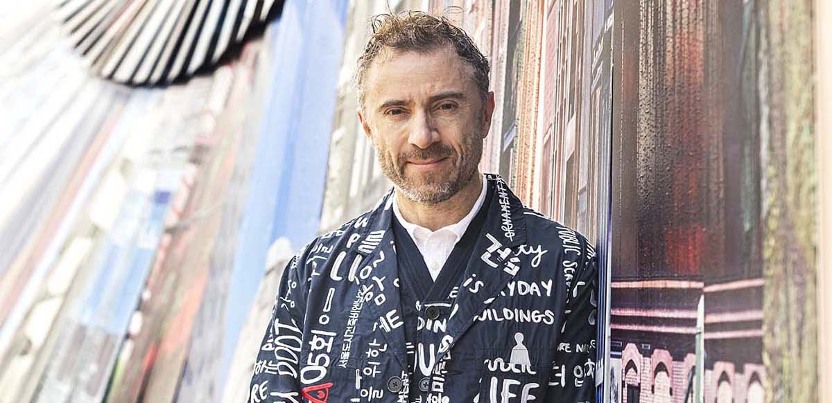 Thomas Heatherwick: l'architettura come ponte per la connessione umana nella Biennale di Seoul 2024