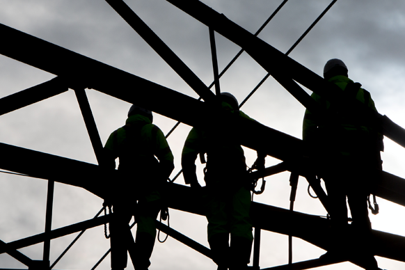 28 miliardi di sterline per potenziare la rete elettrica nel Regno Unito nei prossimi 5 anni