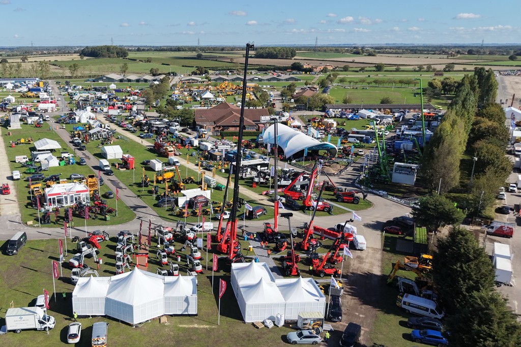 PlantWorx passa a nuove mani: la CEA cede l’evento di riferimento per le attrezzature da costruzione in Europa