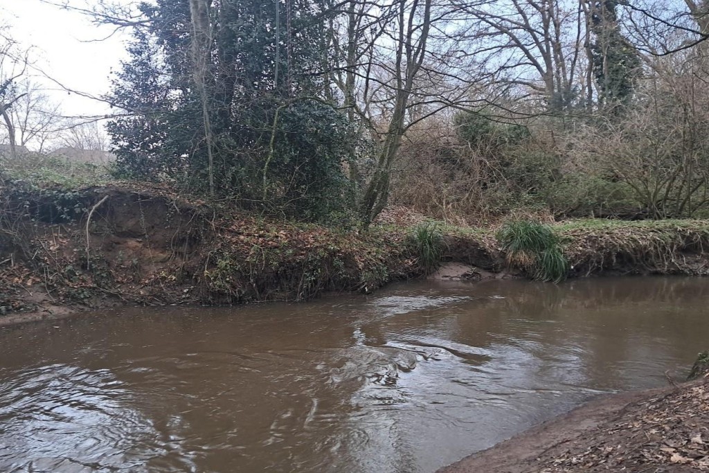 Barhale vince contratti di pulizia dei fiumi nell’ambito del programma Better Rivers di United Utilities