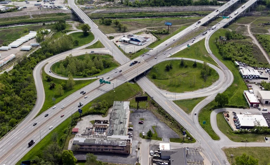 Kansas City Chiefs: nuovo stadio da 4 miliardi di dollari in Kansas, con finanziamento pubblico e rischi di consegna