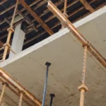 Tutor Perini: chi decide la curvatura della lastra del pavimento?