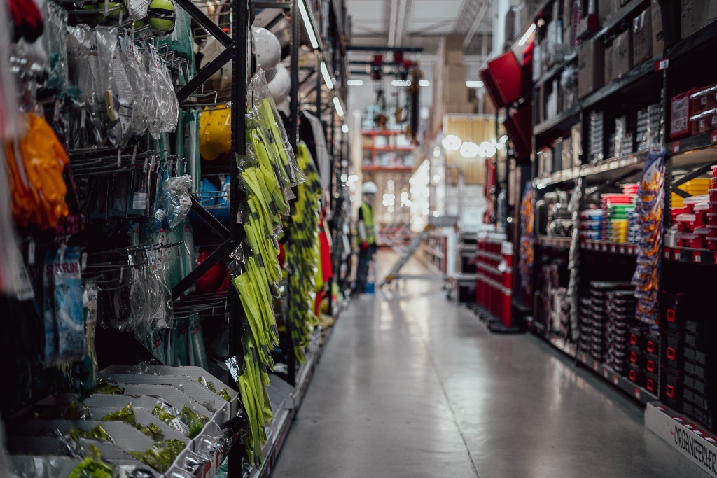 Stagnazione dei materiali da costruzione: il mercato rimane in bilico fino al 2026 senza intervento governativo