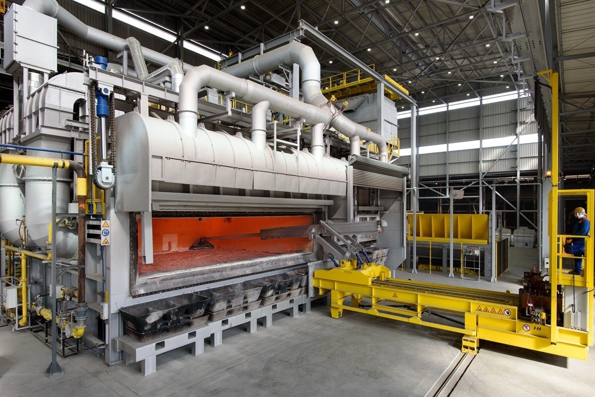 Hertwich installa fonderia alluminio a Lichtervelde per Remi Claeys: lingotti a rotazione chiavi in mano