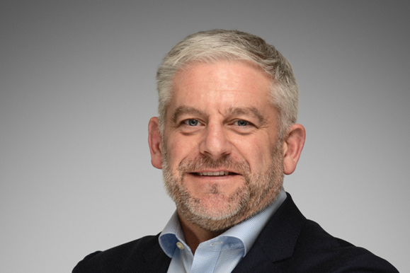 Marshalls conferma David Bourne come CEO permanente per garantire continuità e crescita