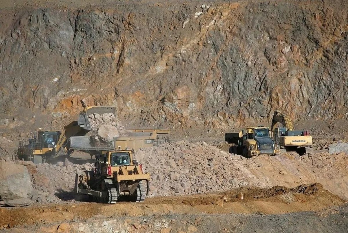 NALCO investe in minerali critici: dalla bauxite al litio per l’India autonoma