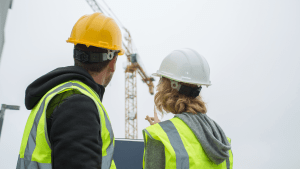 Decreto 3795/2025: incentivi per ridurre la disparità uomo‑donna nei settori più ineguali