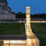 Montreal presenta l'Oratorio di San Giuseppe: campanile luminoso e architettura armoniosa