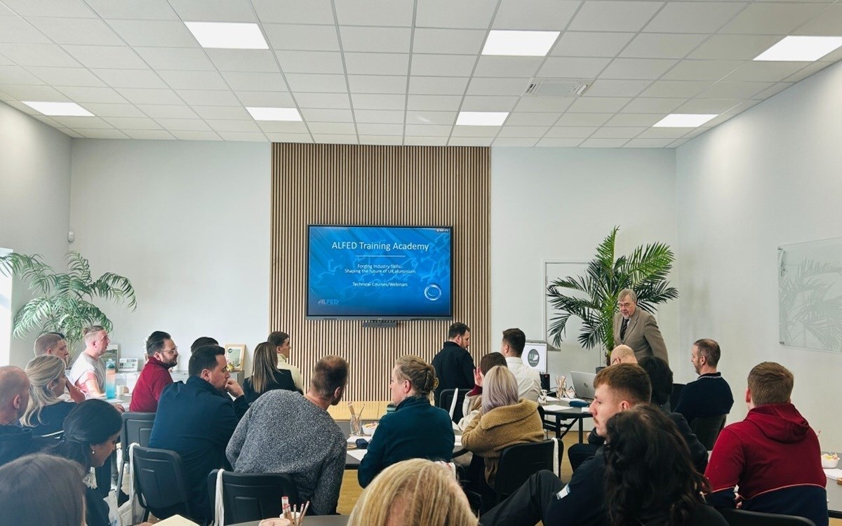 ALFED presenta il corso “Aluminium Light”: 4 ore di formazione in presenza per nuovi professionisti dell’alluminio