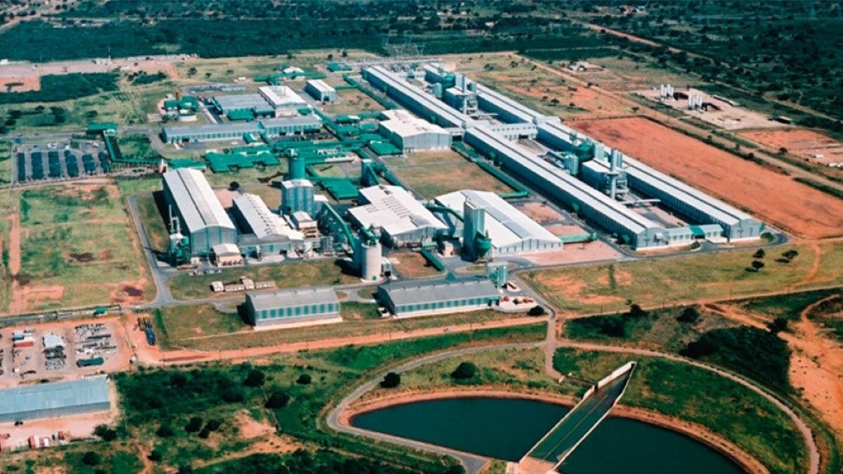 Mozal in pericolo: la crisi energetica mette a rischio il fonditore di alluminio di South32