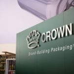 Crown Holdings: vendite in crescita del 4,8 % e utile netto in aumento del 74 % nel 2025
