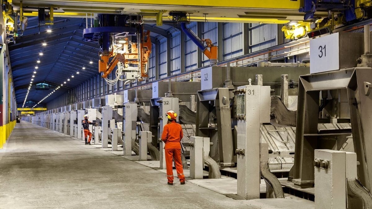 Century Aluminum accelera la riapertura dello smelter Grundartangi in Islanda, sei mesi prima del previsto