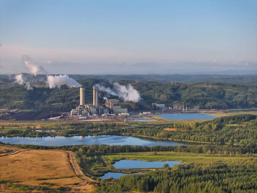 EPA annulla le norme sul mercurio: ritorno ai limiti del 2012 per le centrali a carbone e petrolio