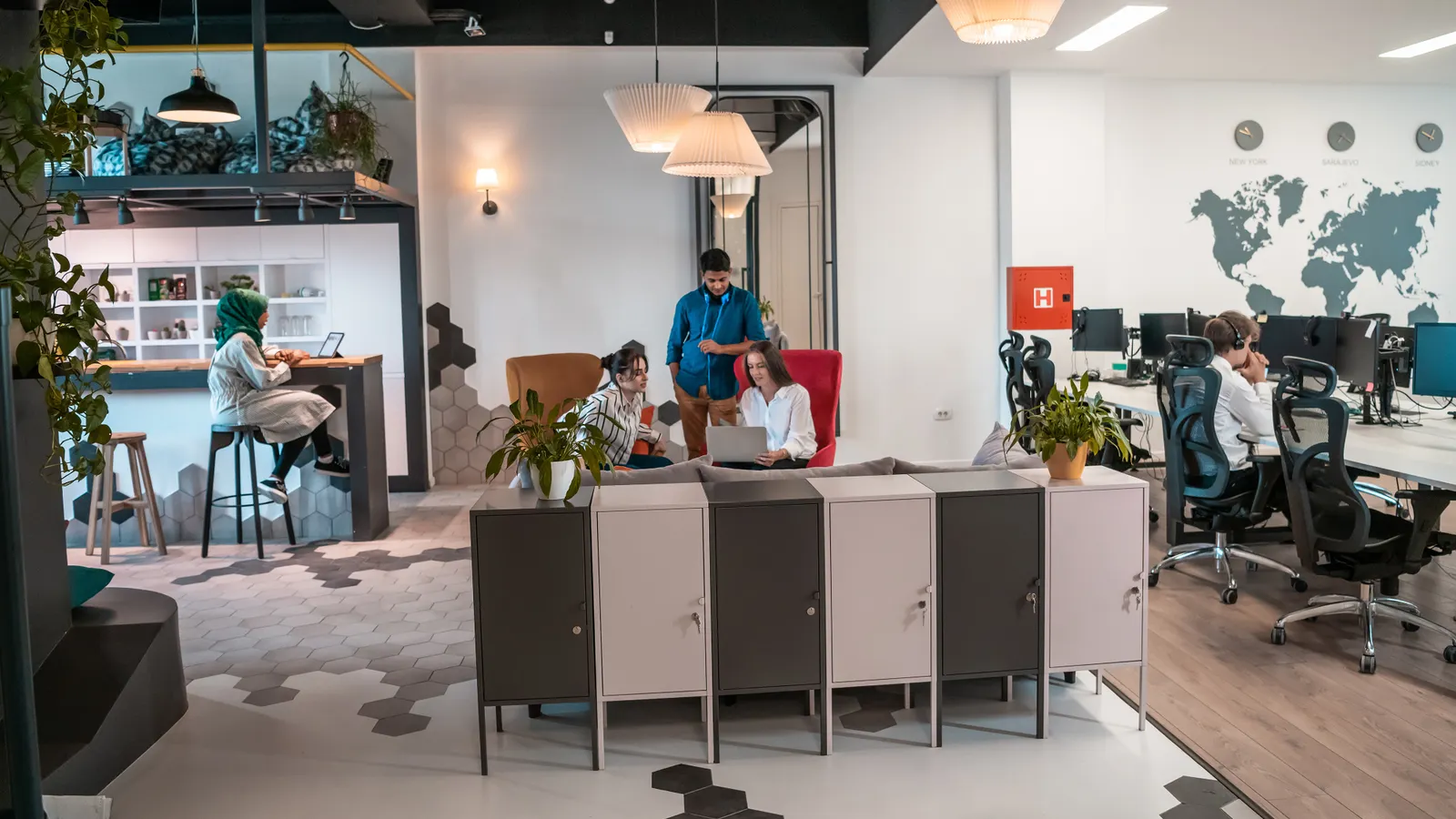 Le grandi imprese adottano coworking più piccoli: riduzione costi e maggiore flessibilità