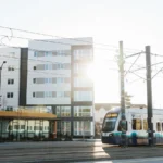 Build HUBS Act: incentivi bipartisan per alloggi vicino al trasporto pubblico negli Stati Uniti